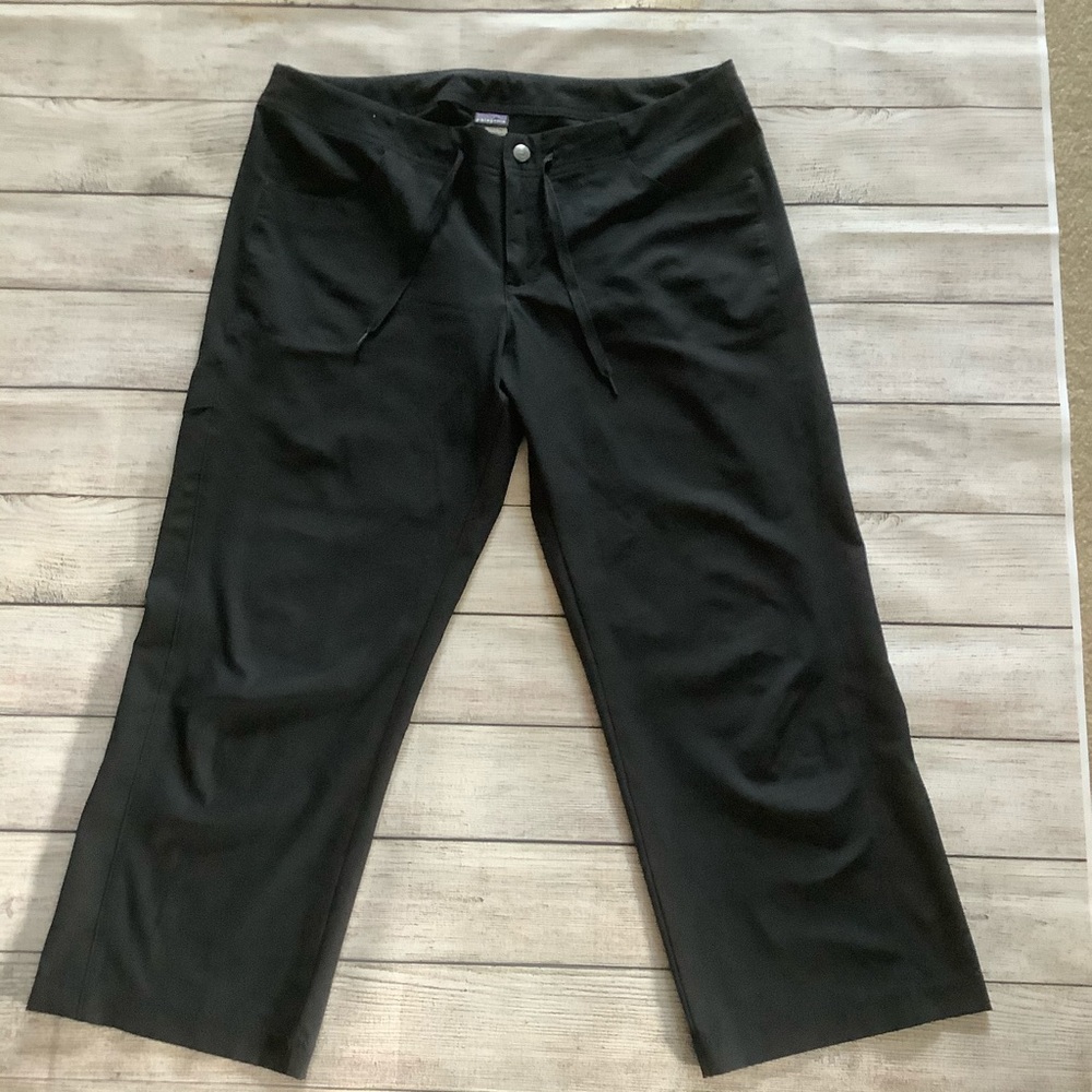 Patagonia cropped pant
